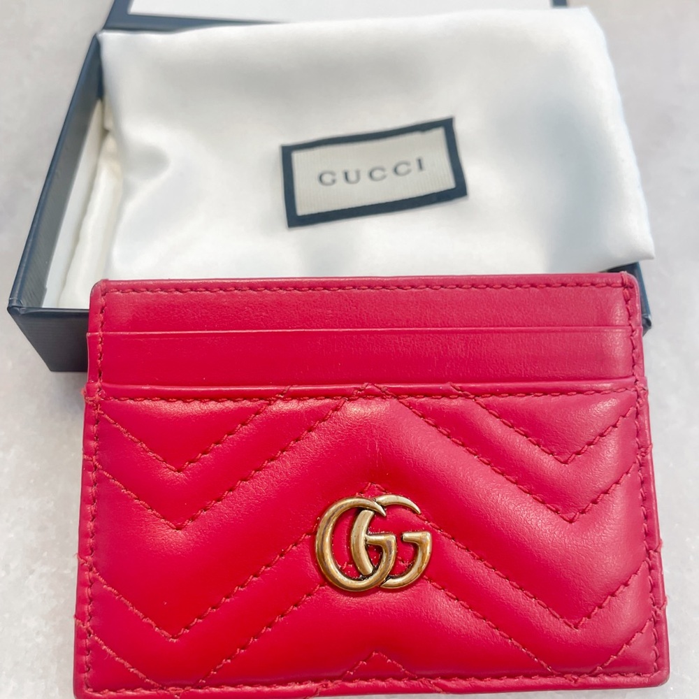 Gucci red marmont leather card case